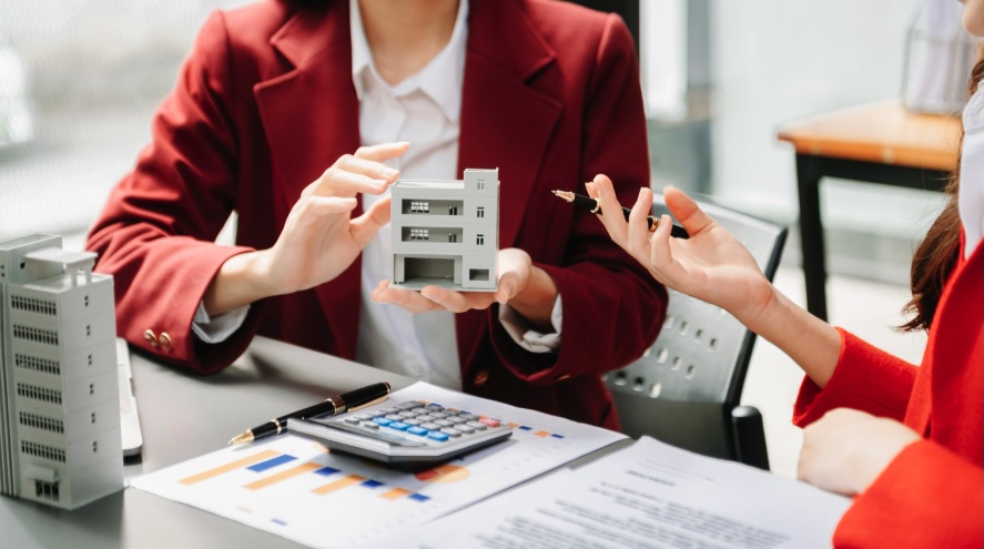 Canada’s Housing Market: Stabilizing with Caution